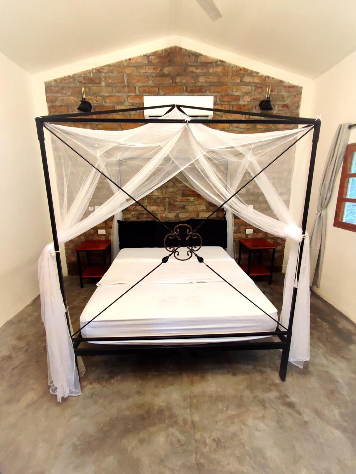 Hostel Raindance Santa Cruz Zewnętrze zdjęcie