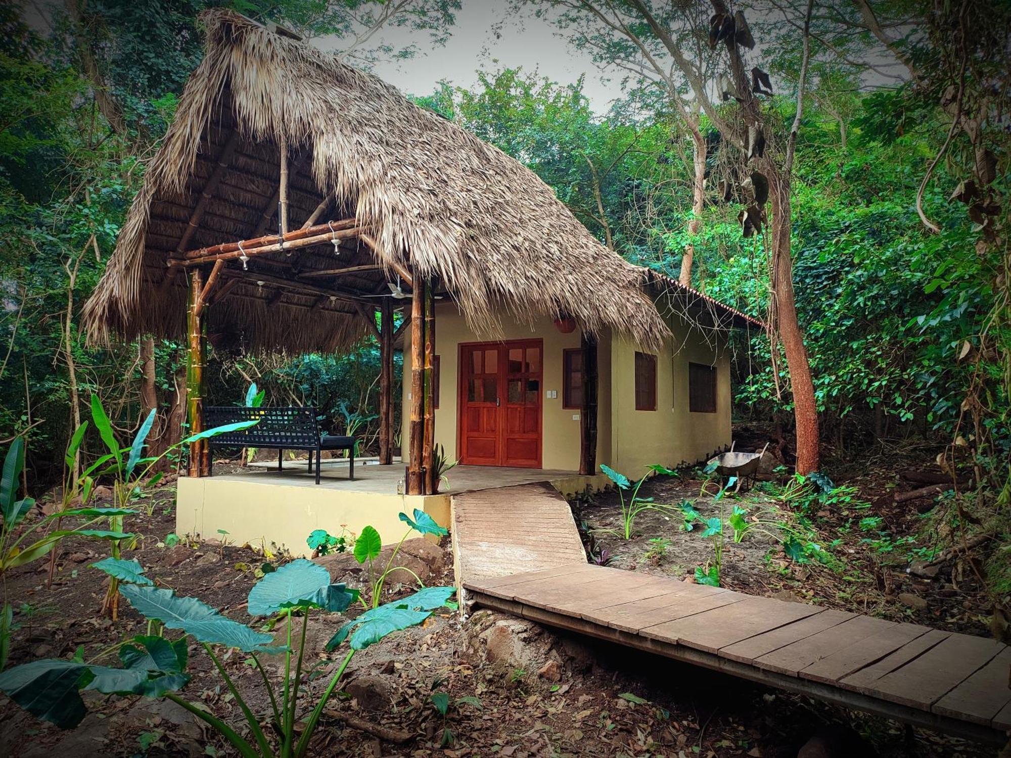 Hostel Raindance Santa Cruz Zewnętrze zdjęcie