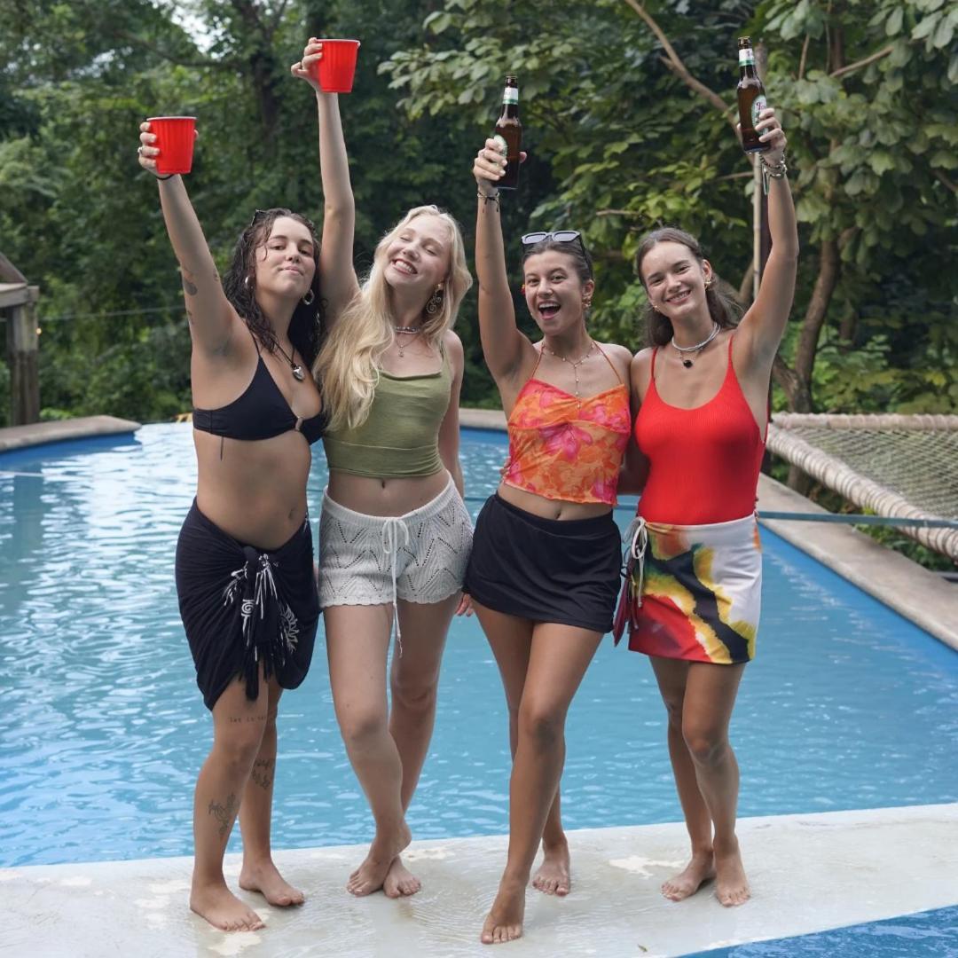 Hostel Raindance Santa Cruz Zewnętrze zdjęcie